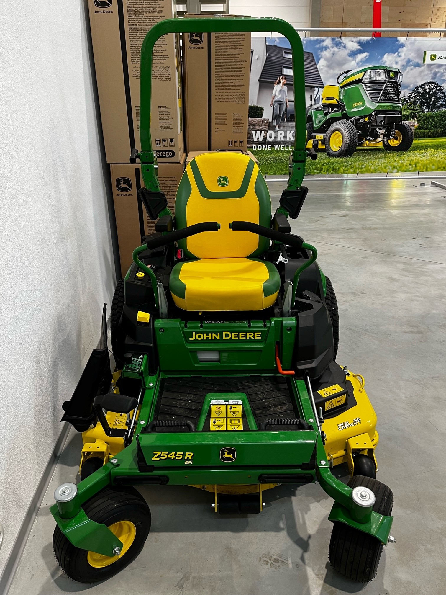 Demo Z545R